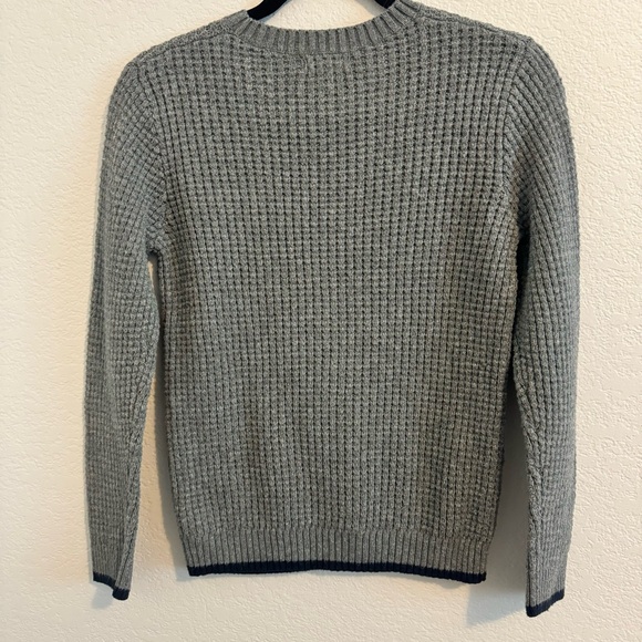 Bundle  - Tucker + Tate in Gray and Old Navy in Black & White. Size Boys… - Picture 10 of 16